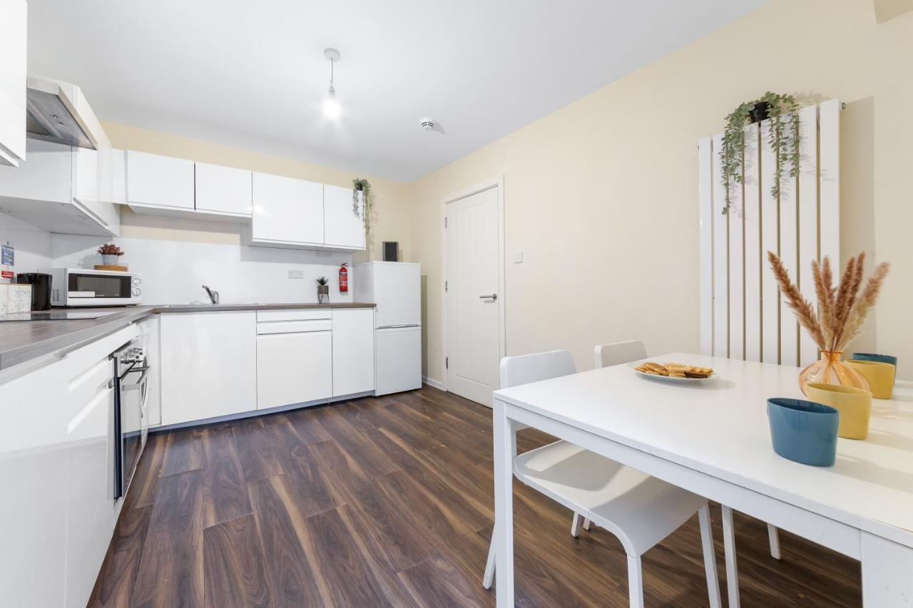 Twickenham Homes Isleworth Dış mekan fotoğraf