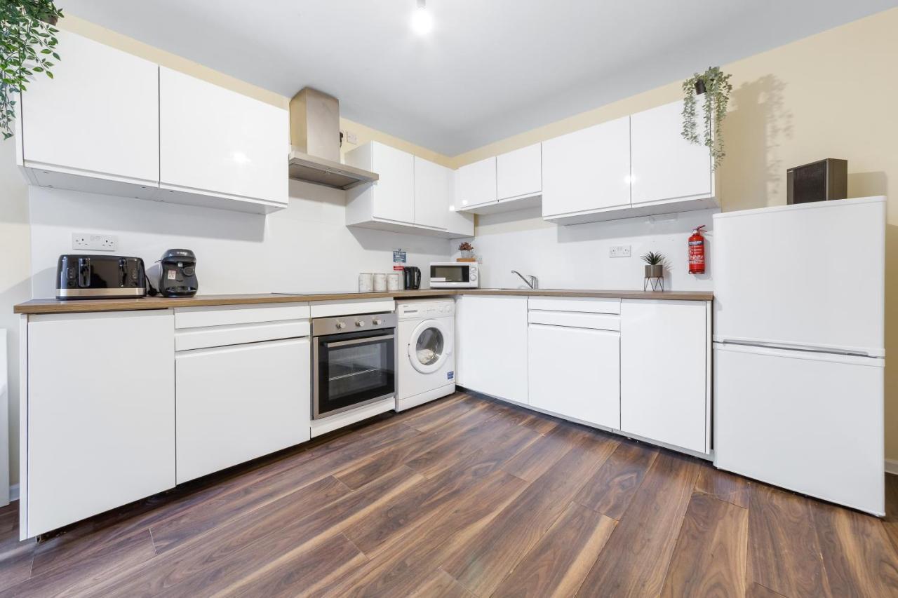 Twickenham Homes Isleworth Dış mekan fotoğraf