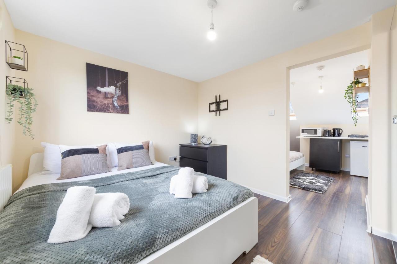 Twickenham Homes Isleworth Dış mekan fotoğraf