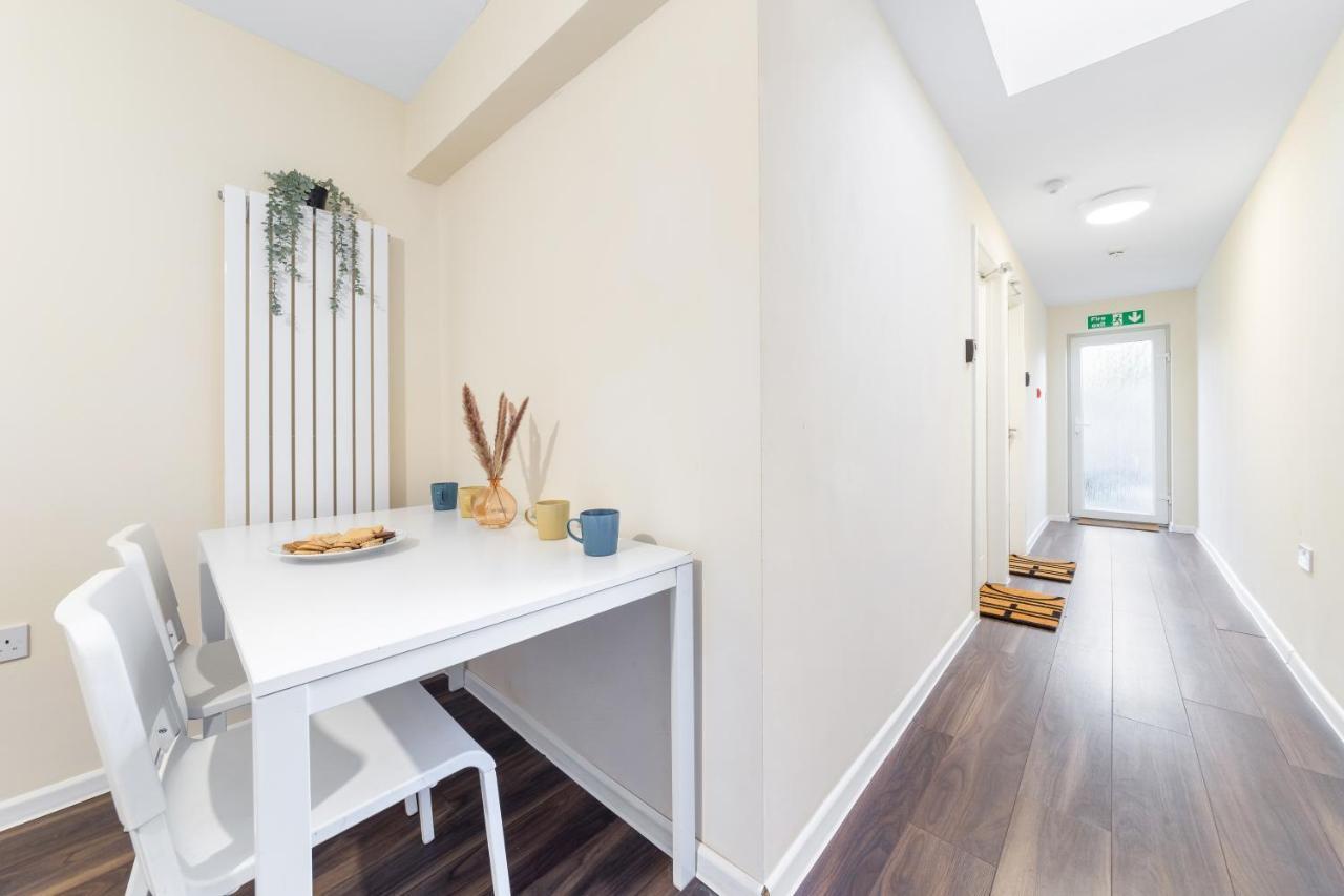 Twickenham Homes Isleworth Dış mekan fotoğraf